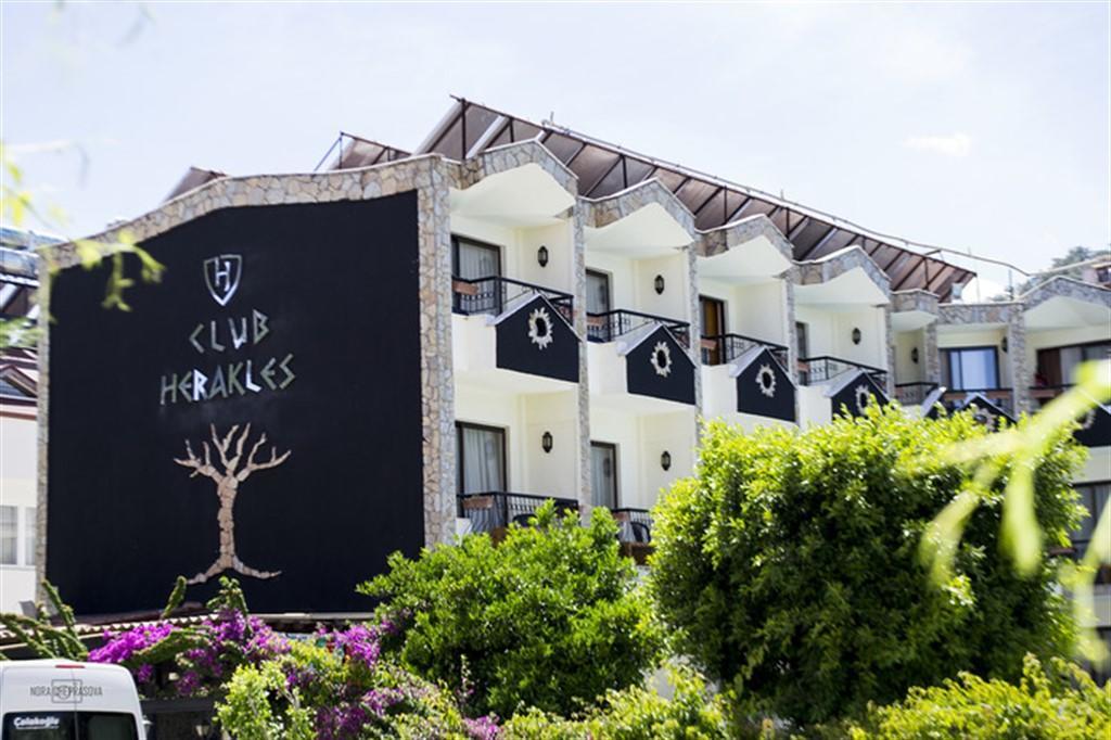 Club Herakles Hotel 凯梅尔 外观 照片